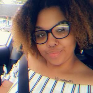 Meet your Posher, Jamilahe